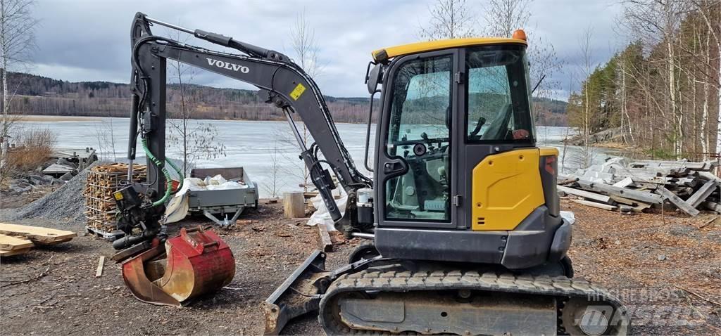 Volvo ECR 50 D حفارات صغيرة أقل من 7 طن (حفارات صغيرة)
