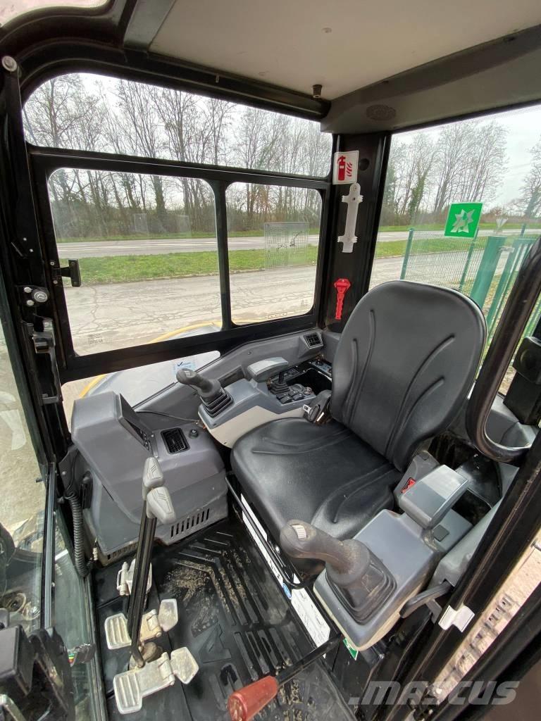 Sany SY 50 U حفارات صغيرة أقل من 7 طن (حفارات صغيرة)