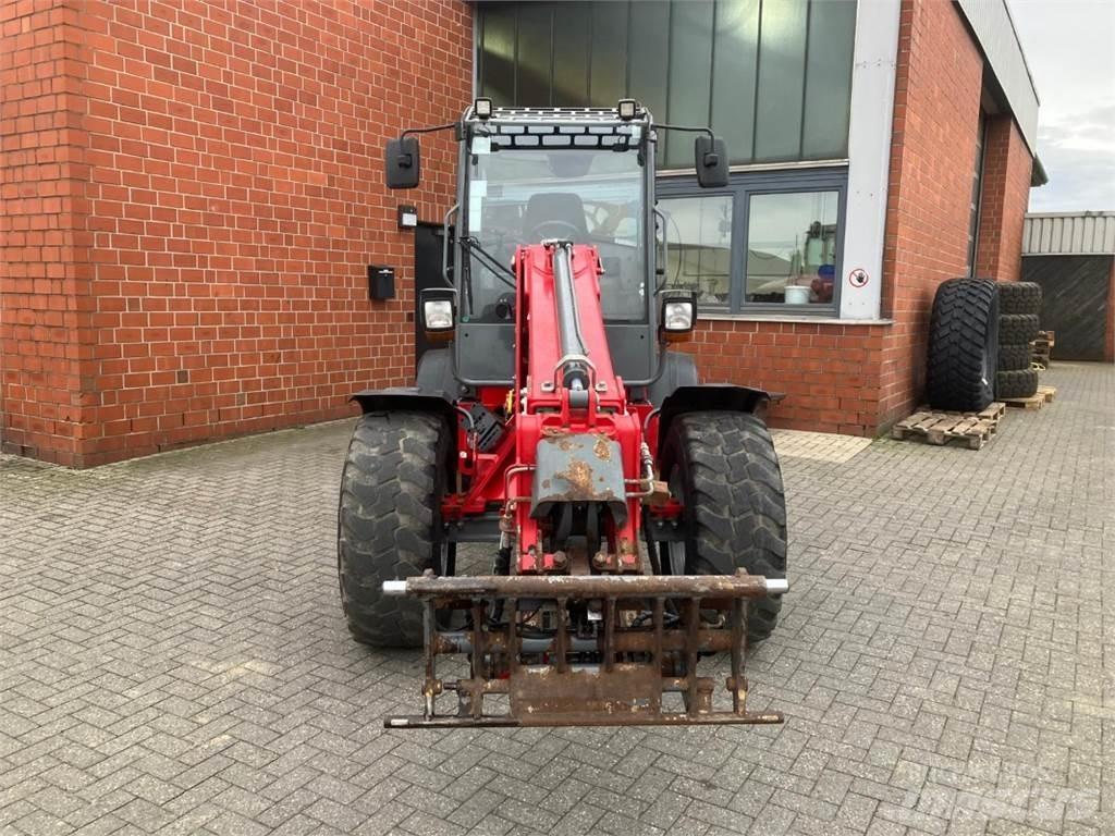 Weidemann 4080 T مناولات متداخلة