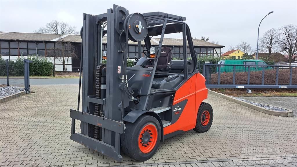 Linde E60 شاحنات ذات رافعات شوكية تعمل بالكهرباء