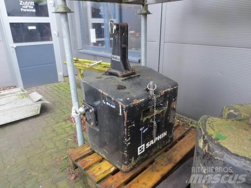 Saphir 1800kg MUFO ملحقات أخرى للجرارات