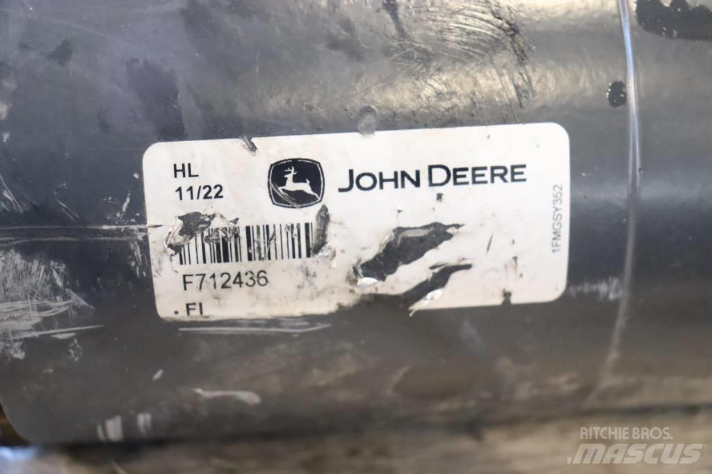 John Deere 1510G شاحنات