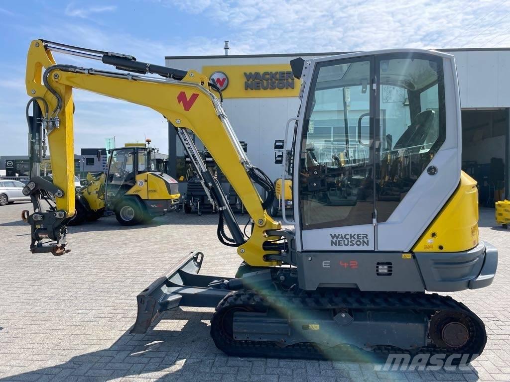 Wacker Neuson ET42 حفارات زحافة