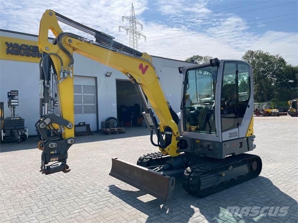 Wacker Neuson ET42 حفارات زحافة