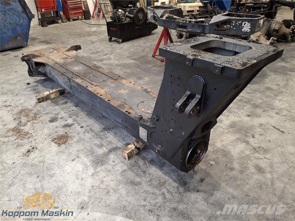 Komatsu 845 مكونات أخرى