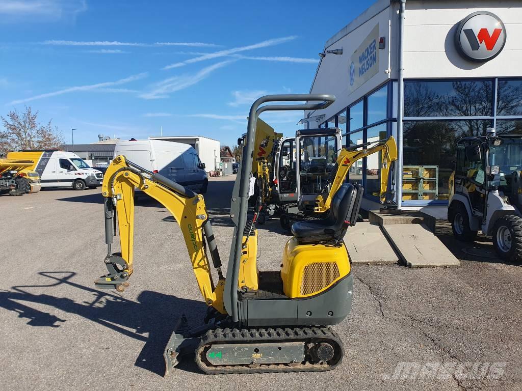 Wacker Neuson 803 حفارات زحافة