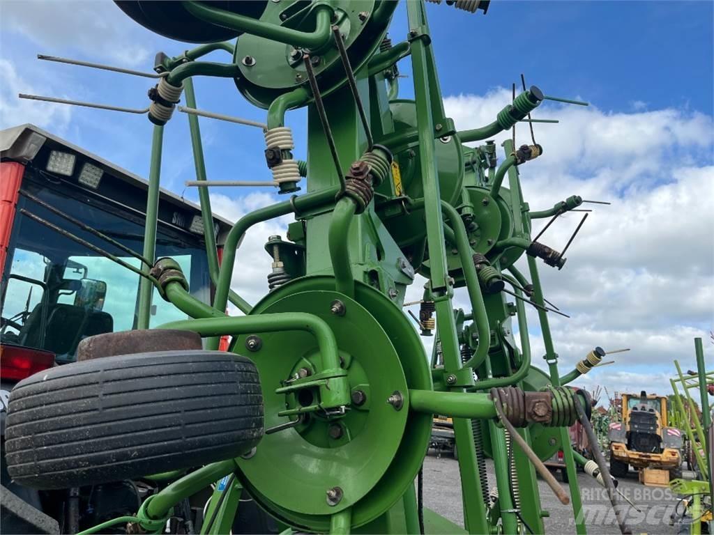 Krone KW 7.92 /8 مكابس وميبسات التبن