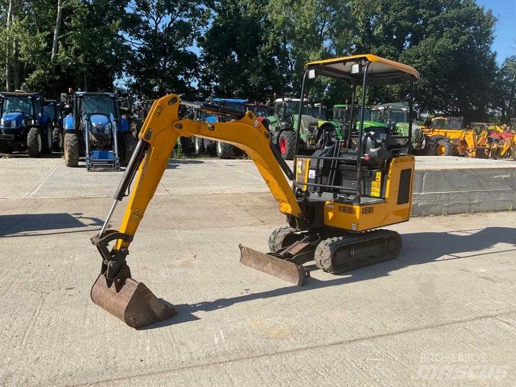 JCB 15 C-1 حفارات صغيرة أقل من 7 طن (حفارات صغيرة)