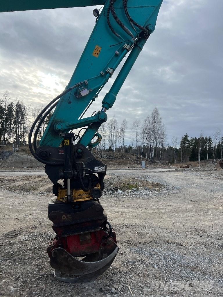 Kobelco SK 210 LC-10 حفارات زحافة