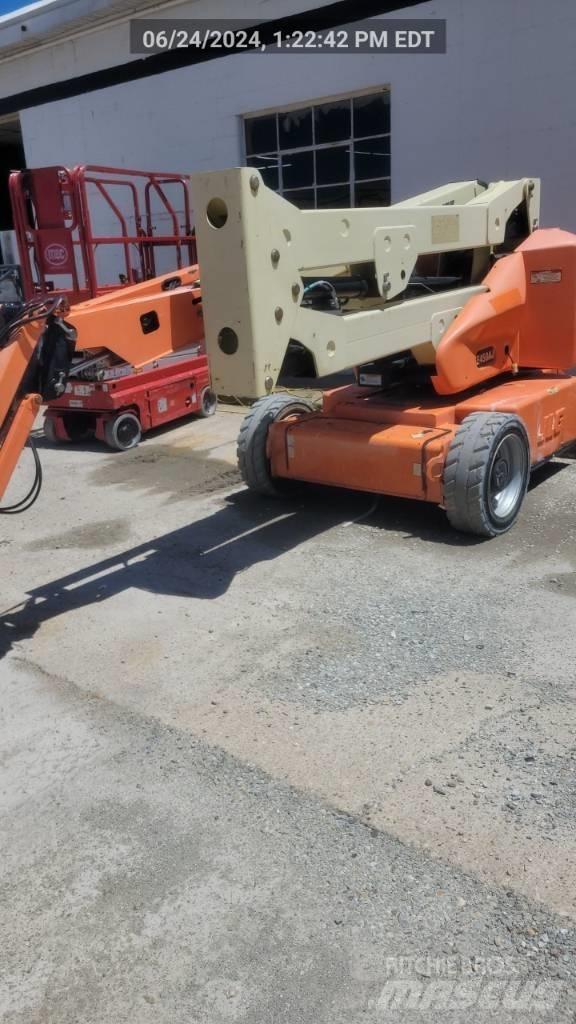 JLG E 450 AJ رافعات سلة مفصلية