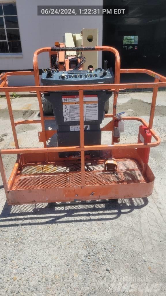 JLG E 450 AJ رافعات سلة مفصلية