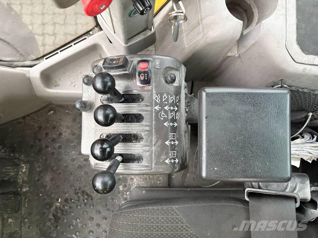 Volvo L60H لوادر بعجل