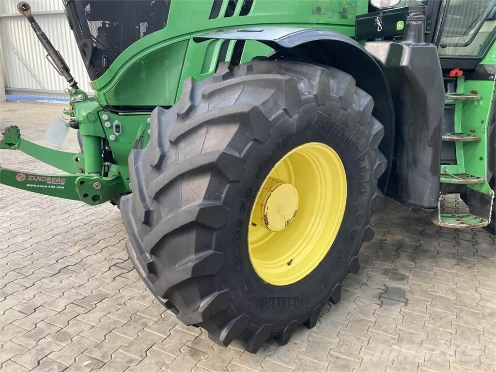 John Deere 6190R الجرارات
