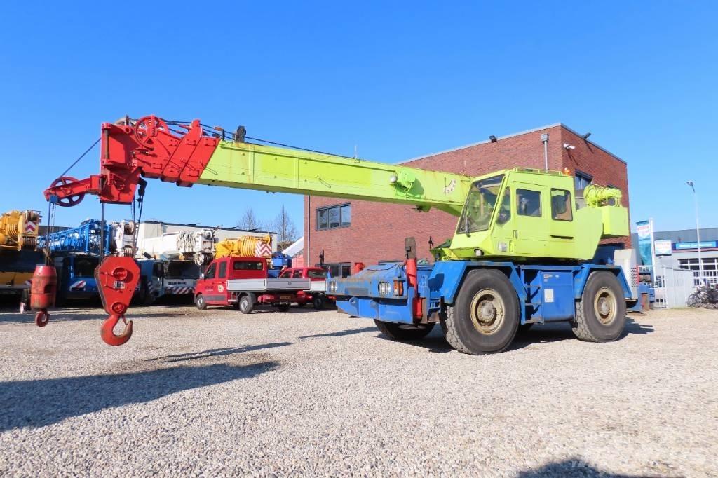 Tadano TR 250 E رافعات الطرق الوعرة
