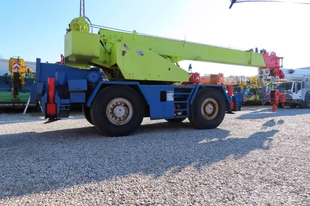 Tadano TR 250 E رافعات الطرق الوعرة