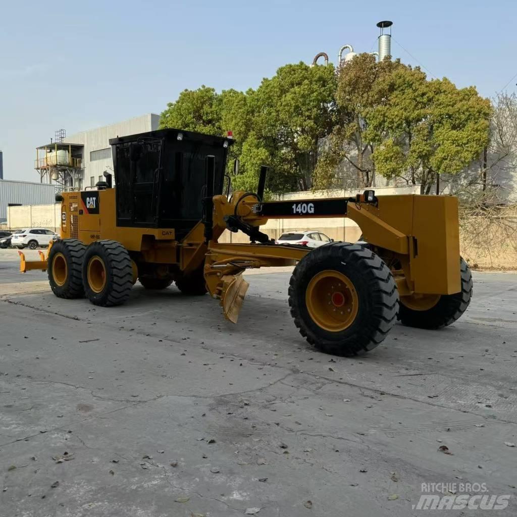 CAT 140G معدات تمهيد الطرق