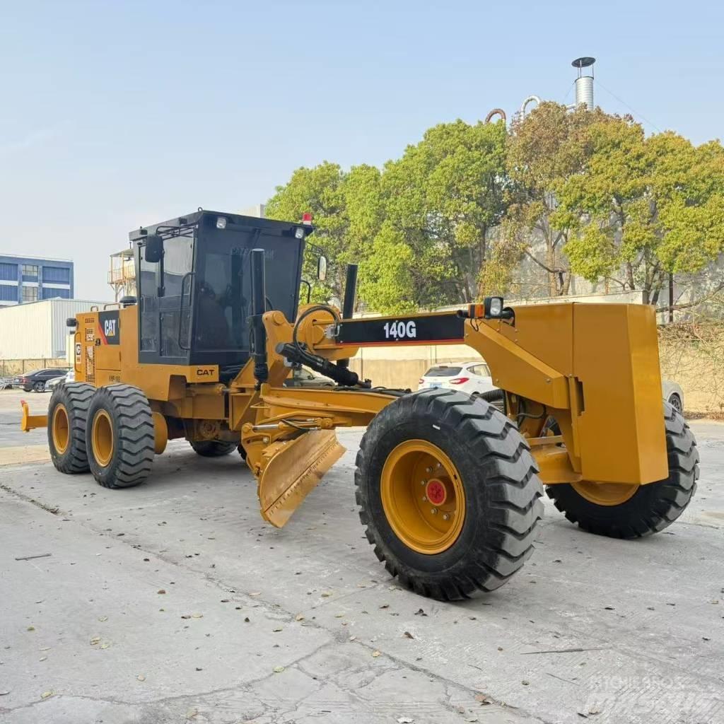 CAT 140G معدات تمهيد الطرق