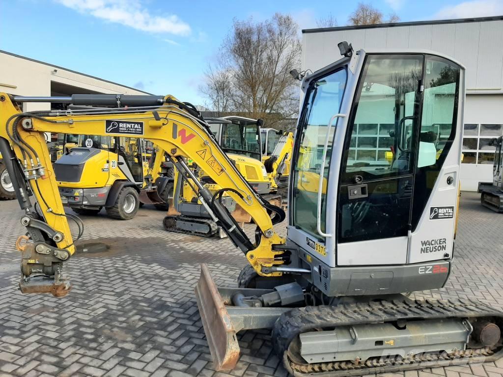 Wacker Neuson EZ26 حفارات زحافة