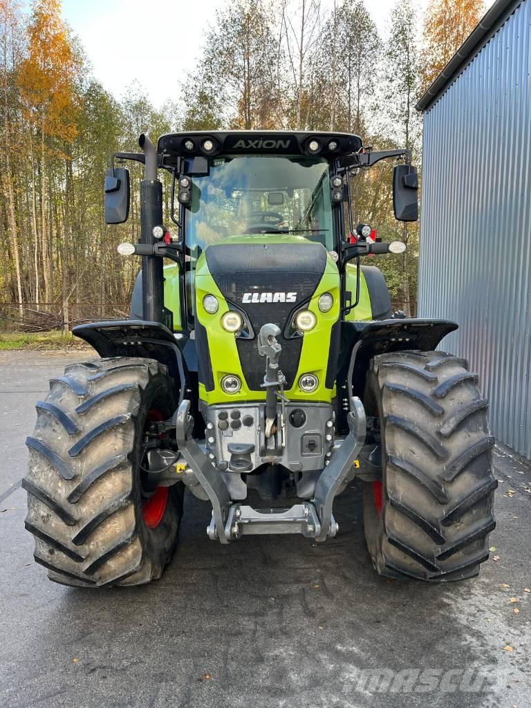CLAAS Axion 870 الجرارات