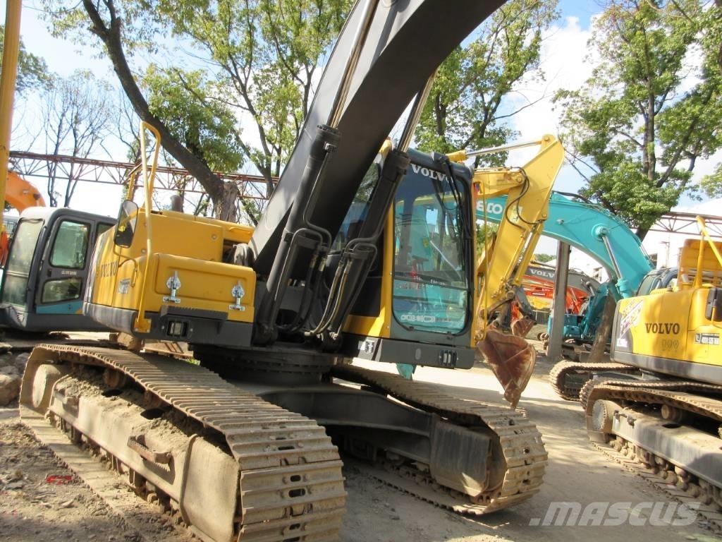 Volvo EC 210 B LC حفارات زحافة