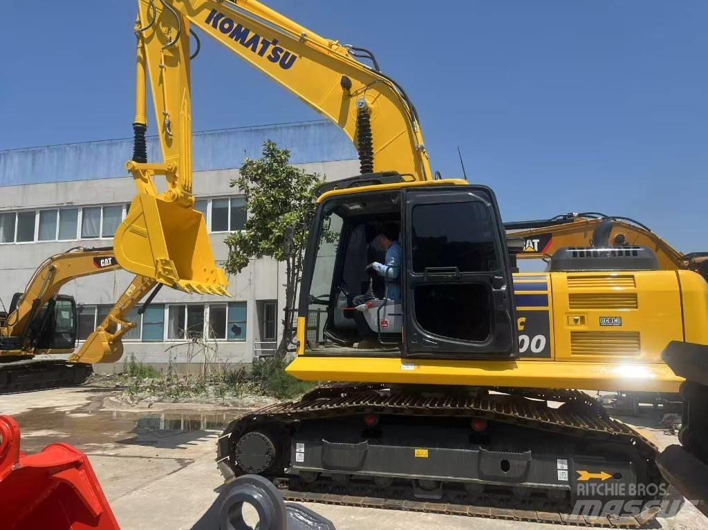 Komatsu PC 200 حفارات زحافة