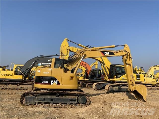 CAT 313C حفارات زحافة