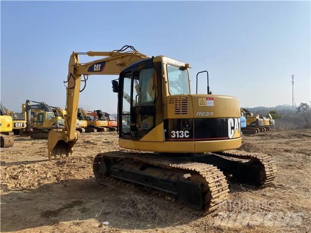 CAT 313C حفارات زحافة