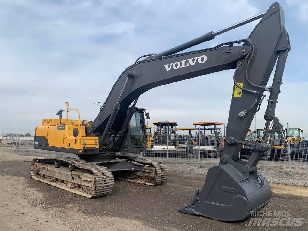 Volvo EC 300 D L حفارات زحافة