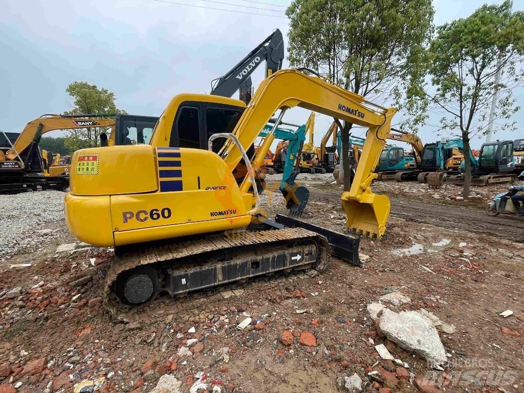 Komatsu PC 60 حفارات صغيرة أقل من 7 طن (حفارات صغيرة)