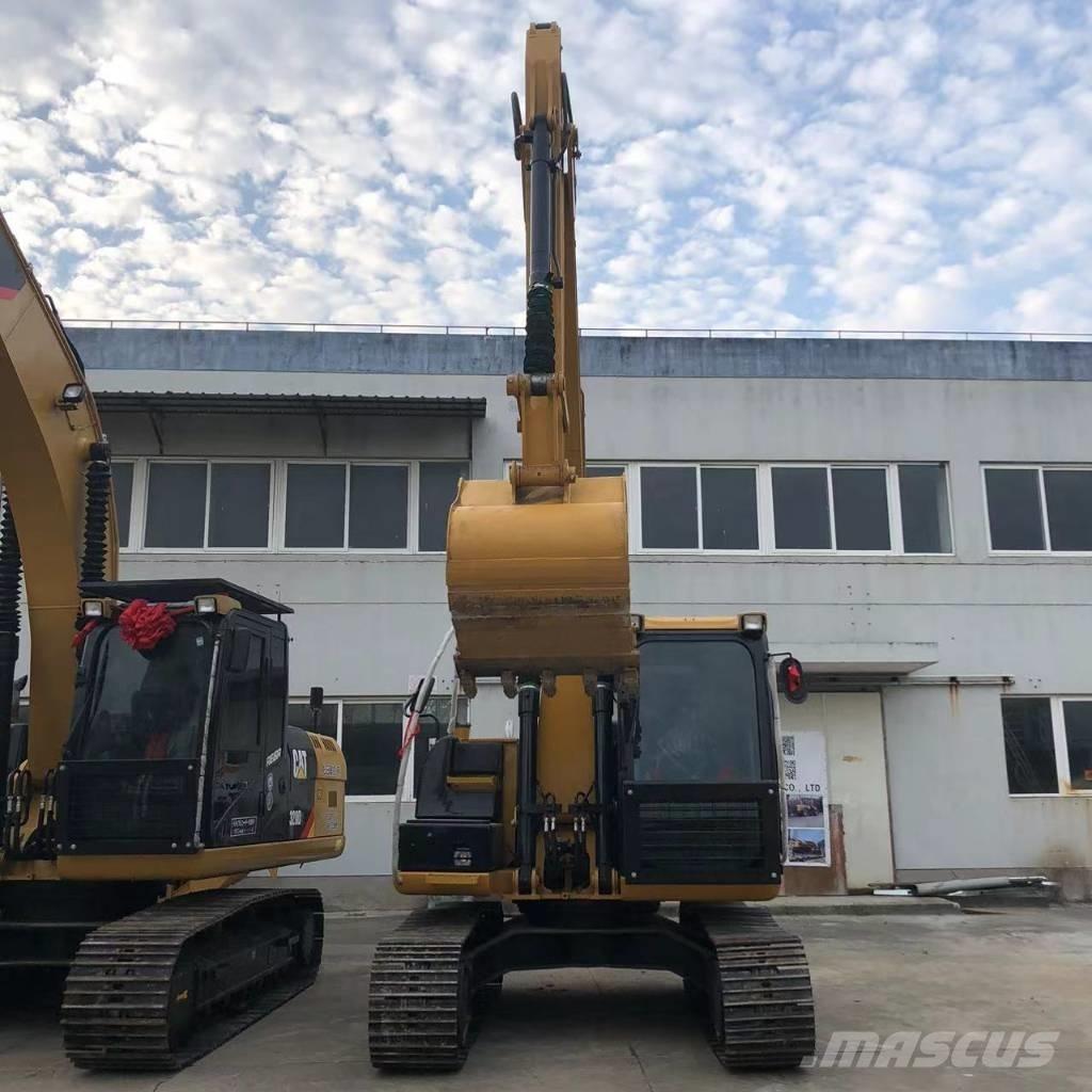 CAT 312 D L حفارات زحافة