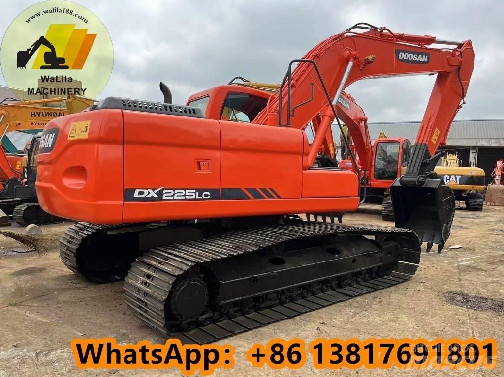 Doosan DX 225 حفارات زحافة