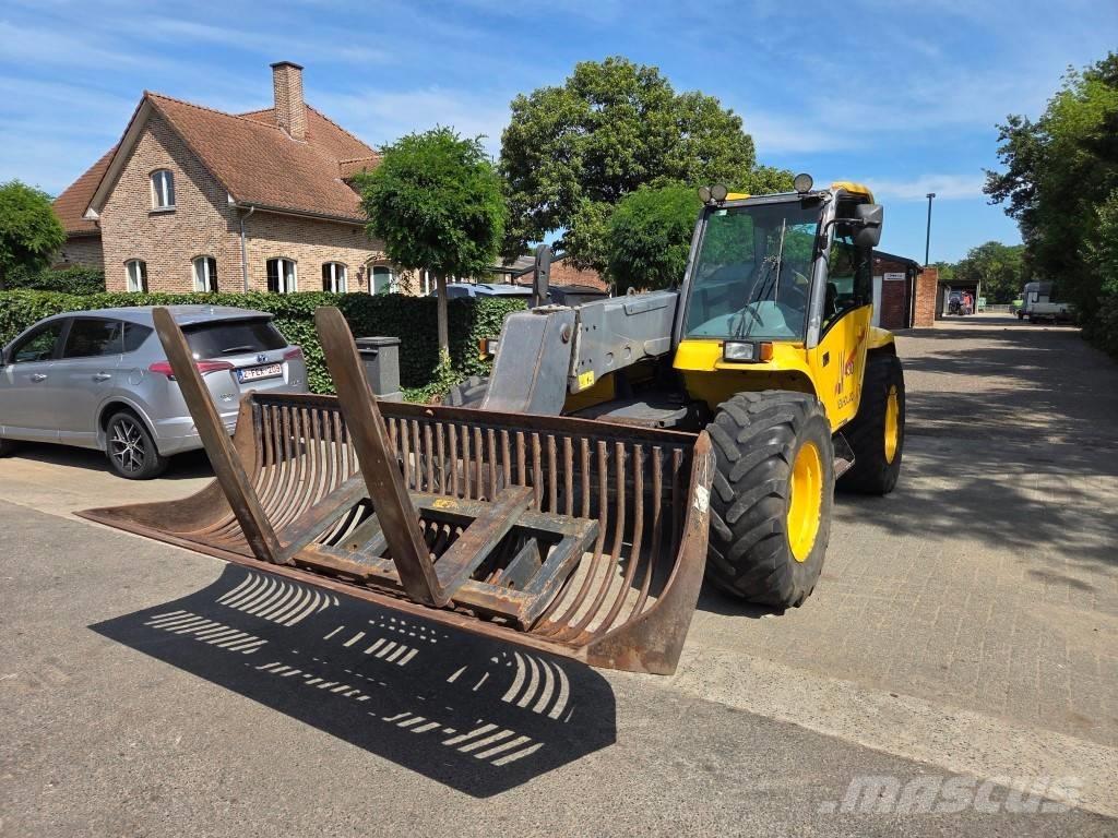 New Holland LM 430 معدات مناولة لأغراض الزراعة