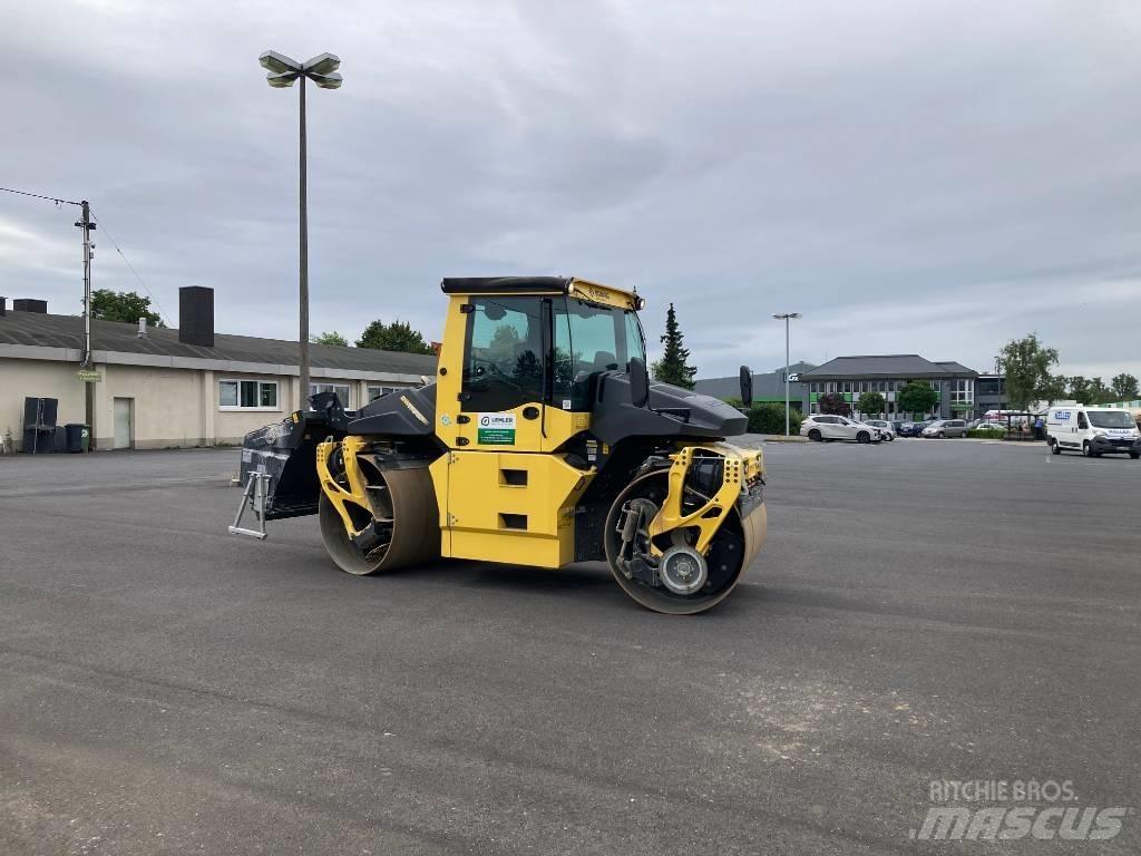 Bomag BW 174 A P-4 مداحل ثنائية الاسطوانة