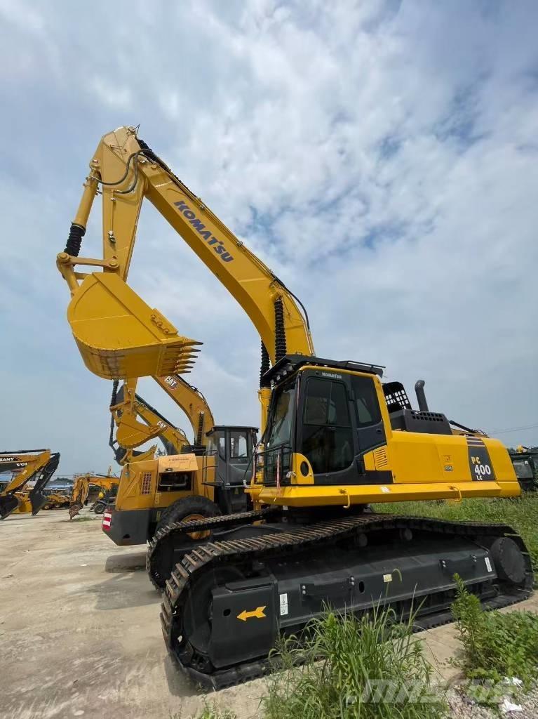 Komatsu PC 400 حفارات زحافة
