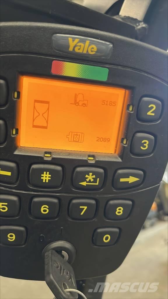 Yale ERP 16 VT شاحنات ذات رافعات شوكية تعمل بالكهرباء