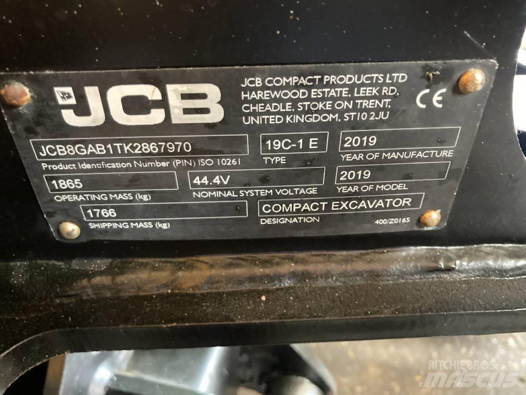 JCB 19 C-IE حفارات صغيرة أقل من 7 طن (حفارات صغيرة)