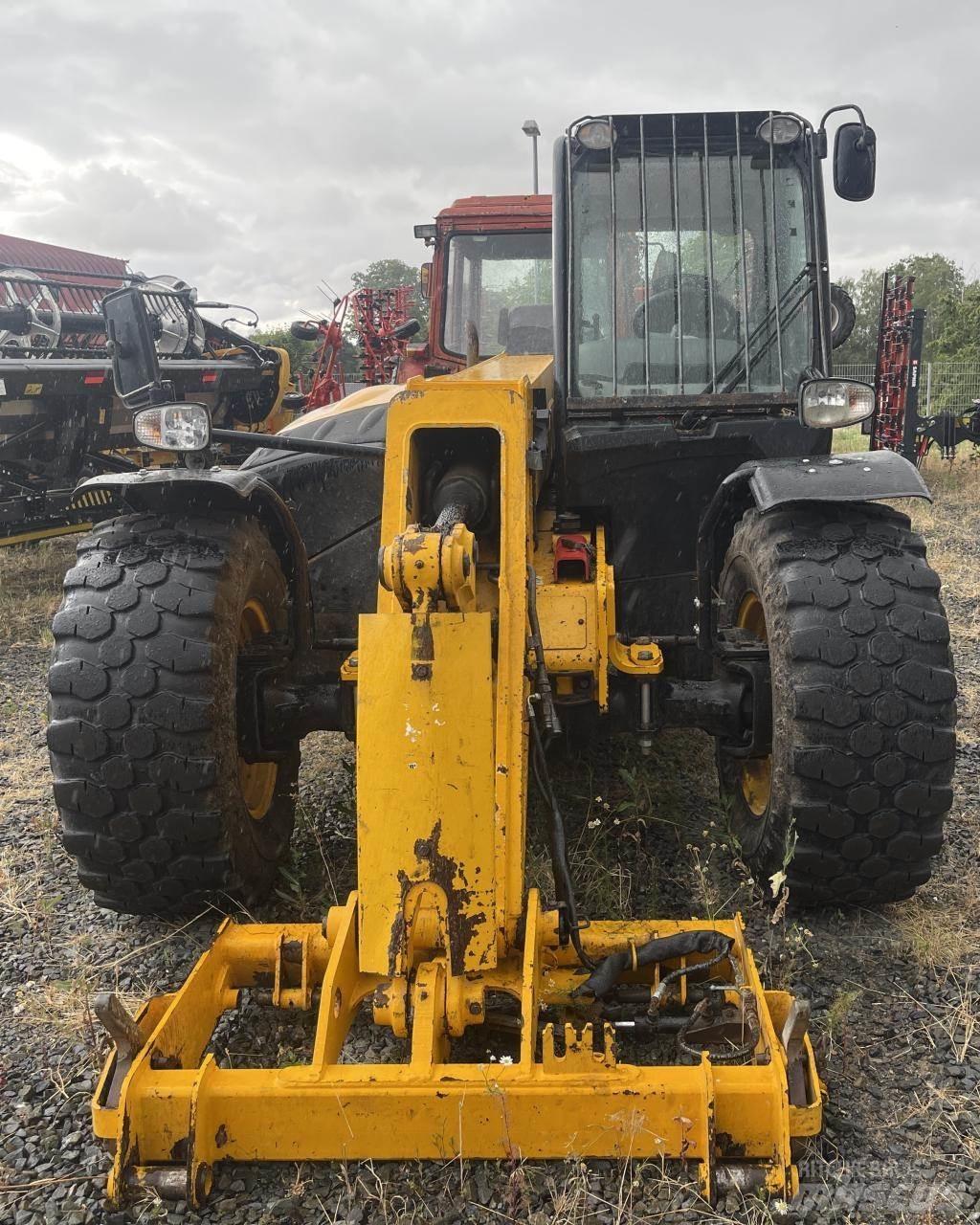 JCB 541-70 معدات مناولة لأغراض الزراعة