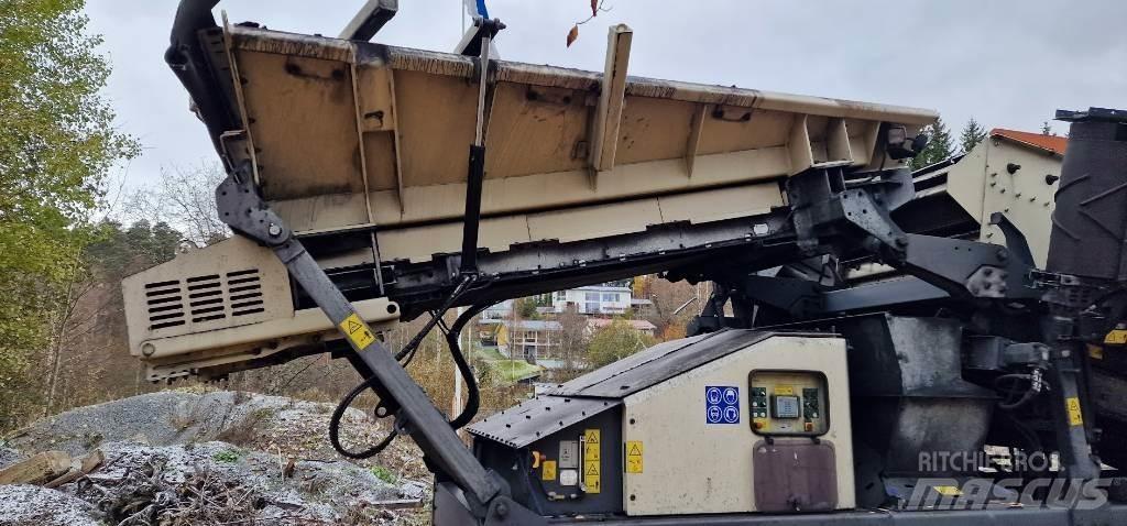 Metso ST 2.8 أجهزة فحص متنقلة