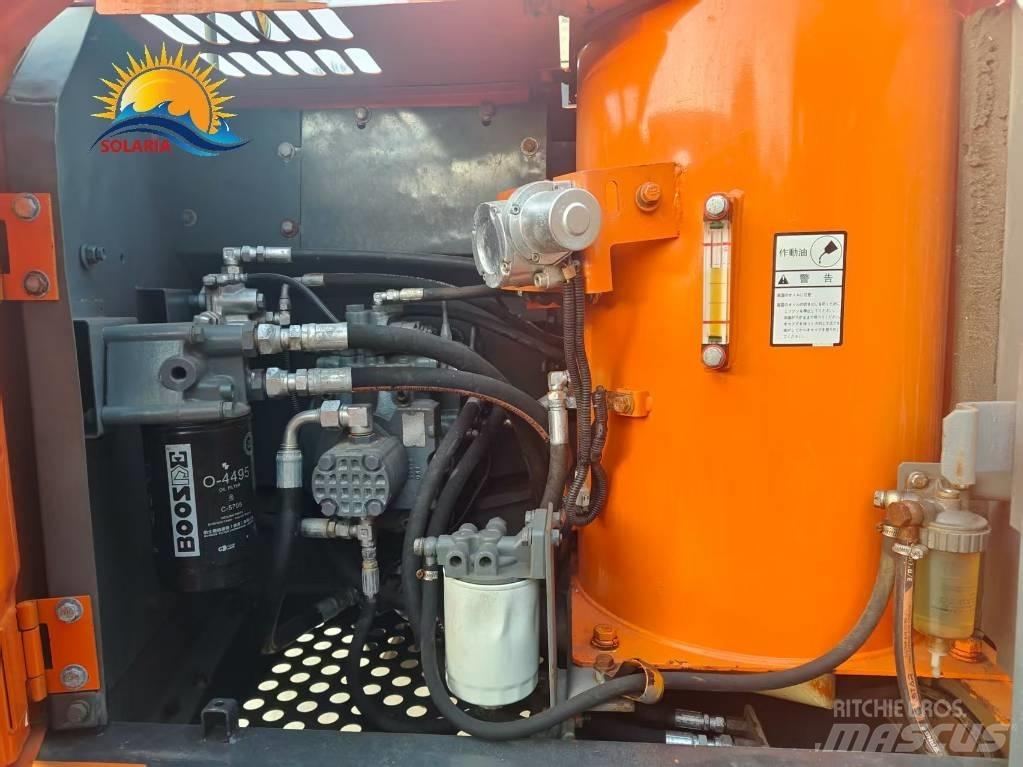 Hitachi ZX 130 حفارات زحافة
