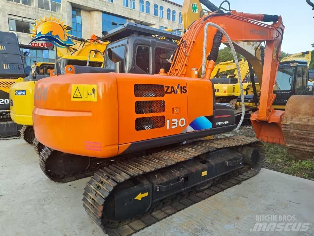 Hitachi ZX 130 حفارات زحافة