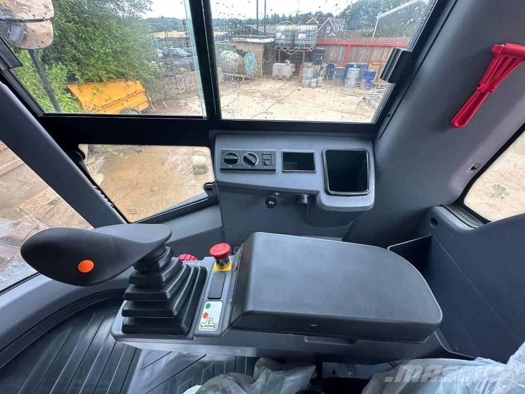 Hamm HC 130i مداحل أحادية الأسطوانة