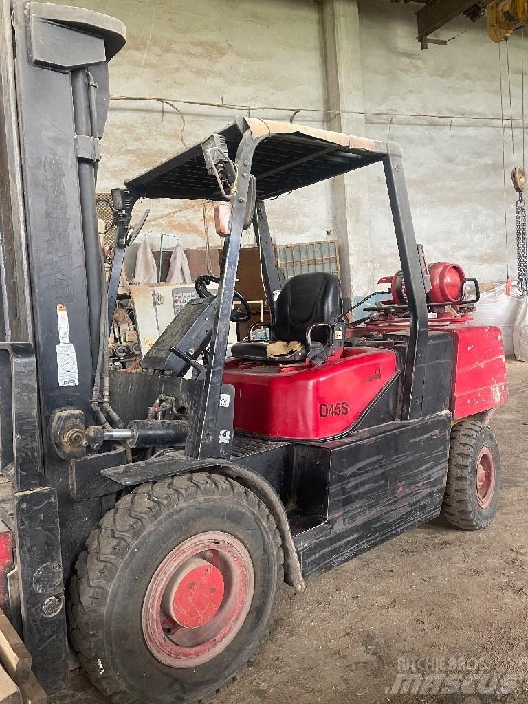 Doosan D 45 S-7 أخرى