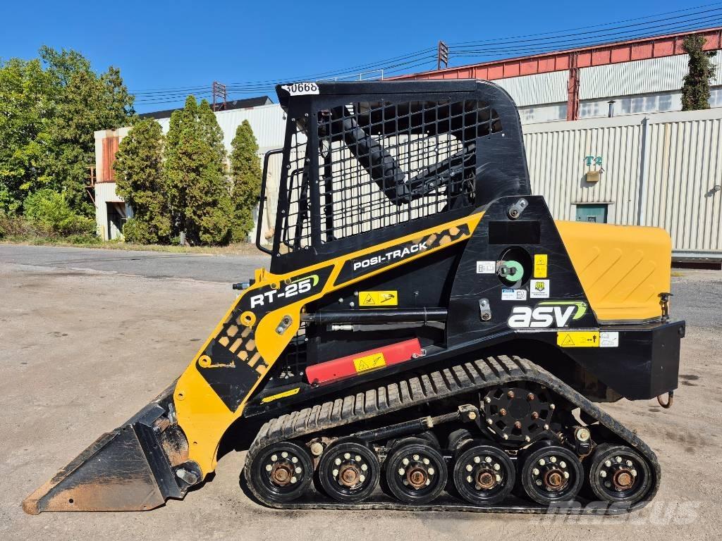 ASV RT 25 لوادر انزلاقية التوجيه