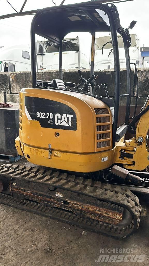 CAT 302.7 D CR حفارات صغيرة أقل من 7 طن (حفارات صغيرة)