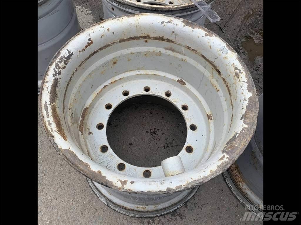 Gremo 1350 24x26,5 الإطارات والعجلات والحافات