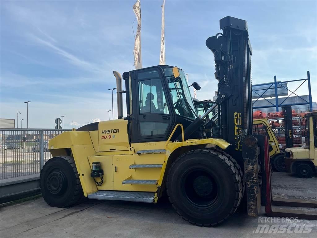 Hyster H20XM-9 شاحنات الديزل