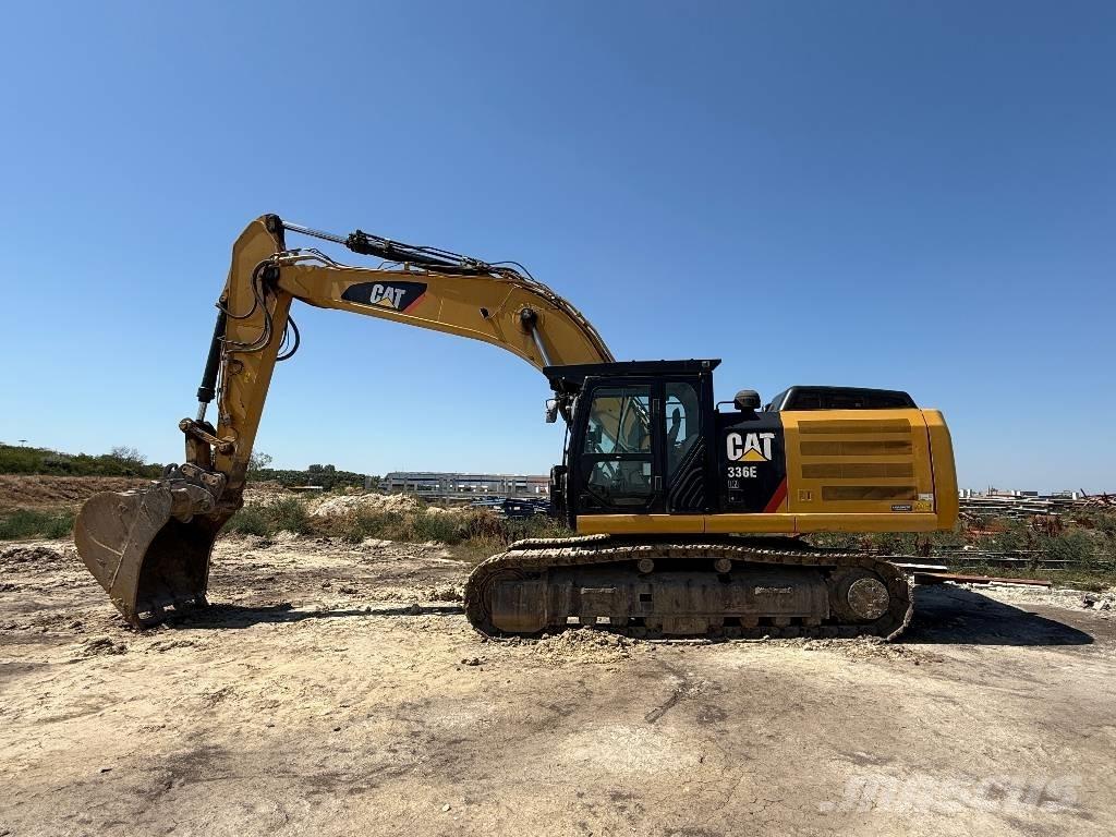 CAT 336 E حفارات زحافة