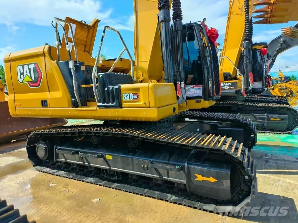CAT 330GC حفارات زحافة
