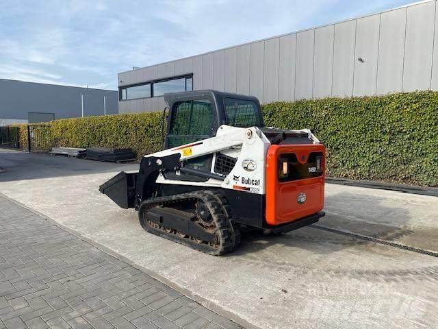 Bobcat T 450 لوادر انزلاقية التوجيه