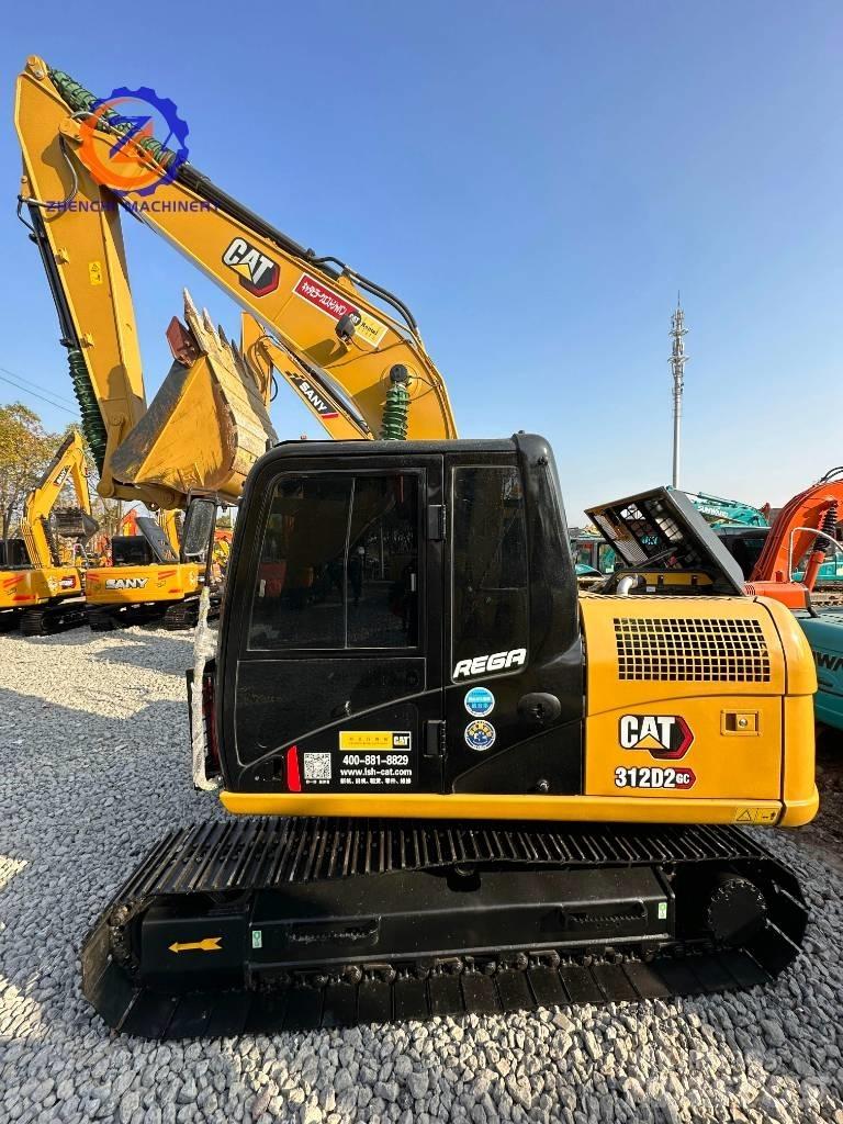 CAT 312 D L حفارات زحافة